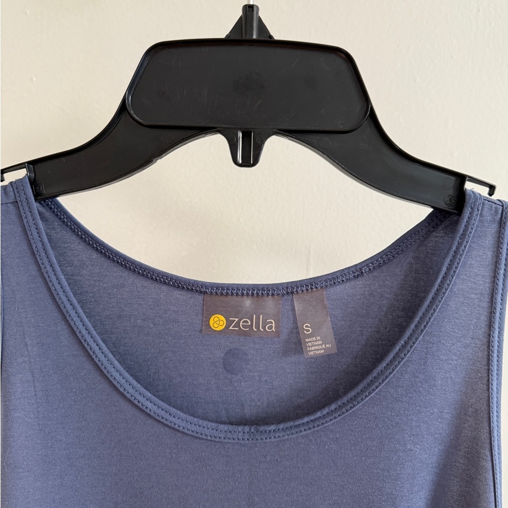 • Zella • Strength Racerback Tank - Picture 10 of 11